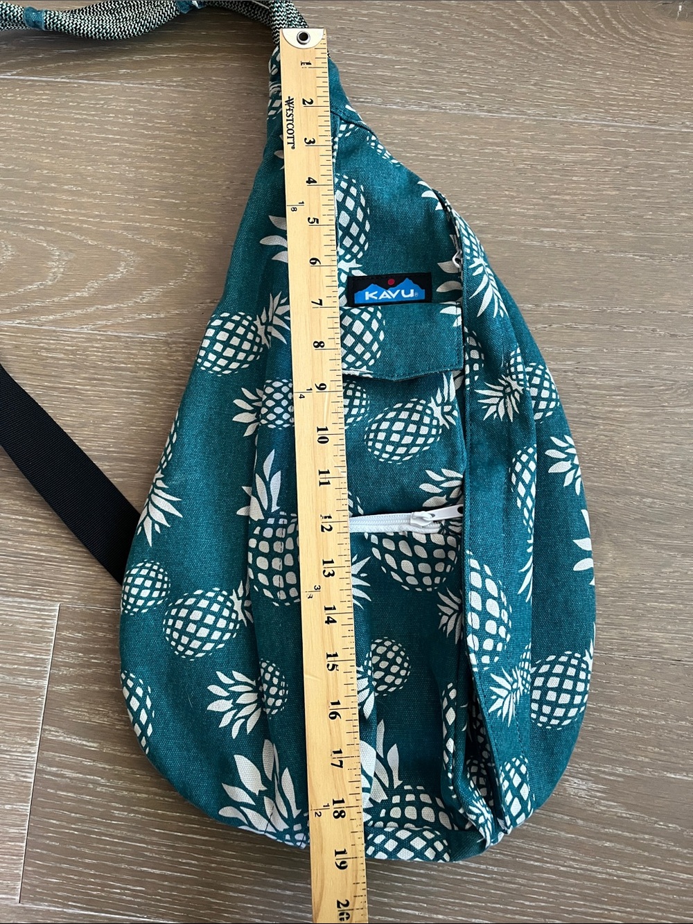 KAVU Pineapple Print Canvas Rope Bag - Picture 8 of 9